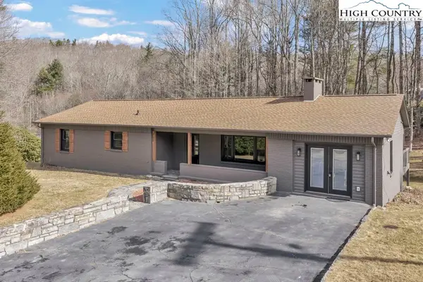 711 Possum Hollow, Blowing Rock, NC 28605