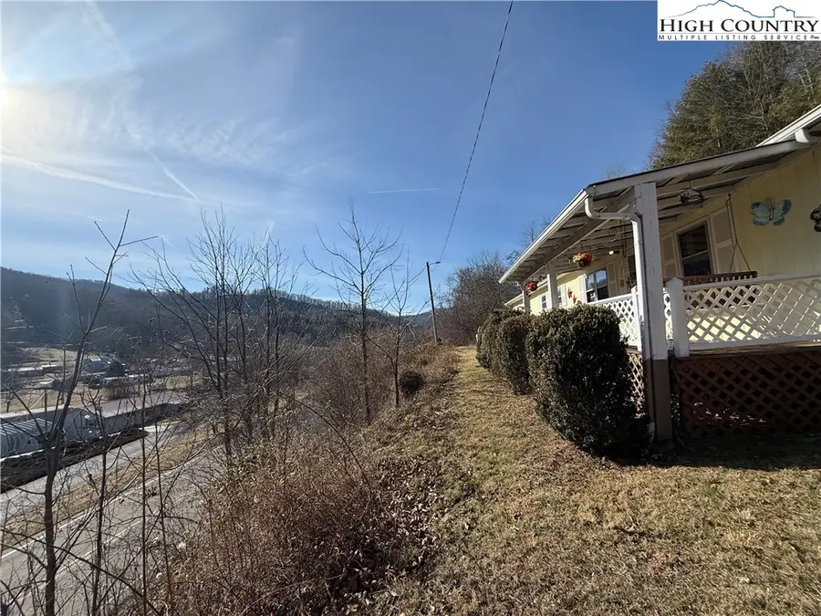 6553 Hwy 194 Highway, Warrensville, NC 28693 - Image #3