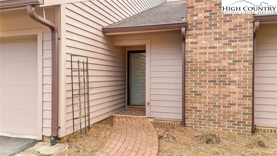 1508 E Ivy Trace, Wilkesboro, NC 28697 - Image #2