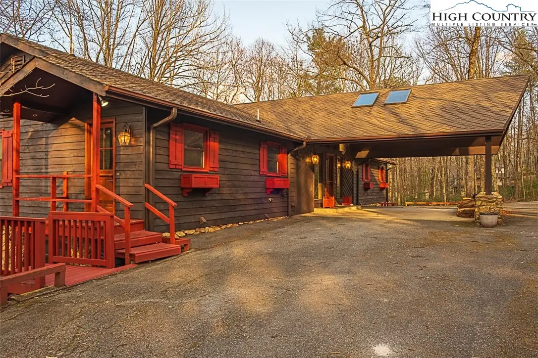51 Buchanan, Roaring Gap, NC 28668 - #1