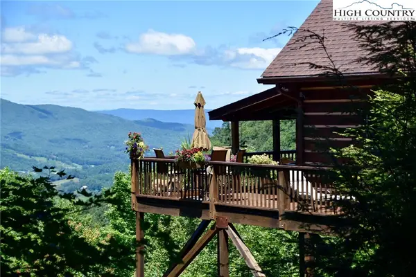 212 Goat Mountain Road, Zionville, NC 28698