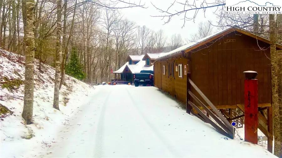 242 Wallace Crossing, Todd, NC 28684 - #3