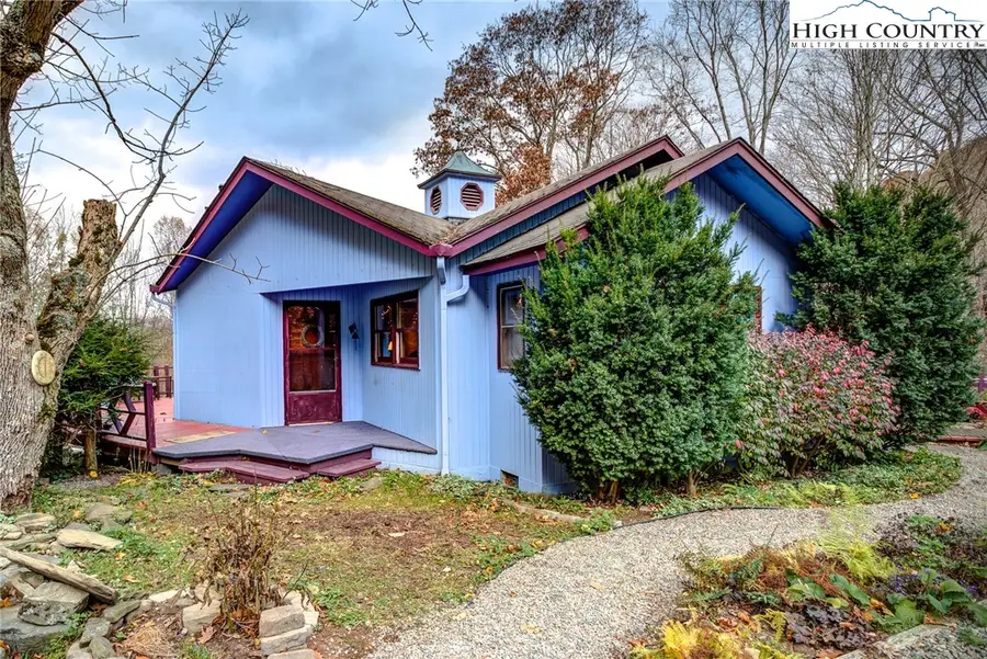 873 Silverleaf Road, Zionville, NC 28698 - #2