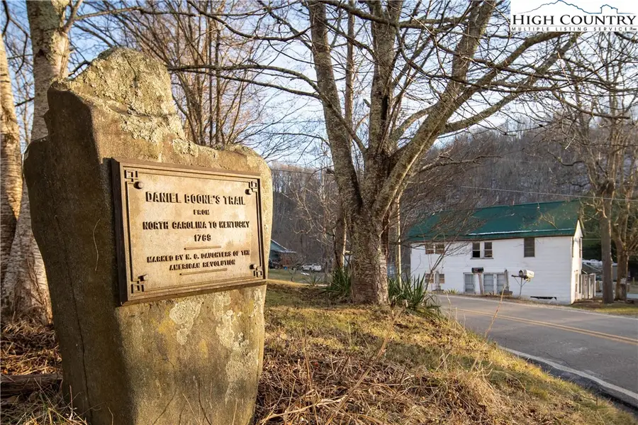 121 & 150 Johns Lane, Zionville, NC 28698 - #2