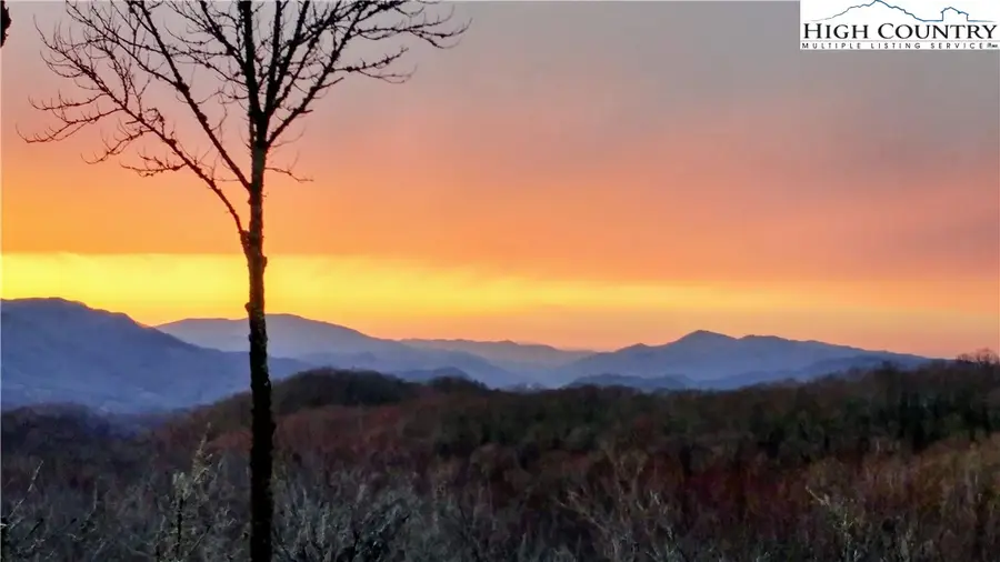 2110 Elk River Parkway, Banner Elk, NC 28604 - #2