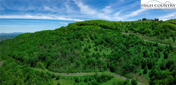 C610 High Mountain Nvno, Zionville, NC 28698