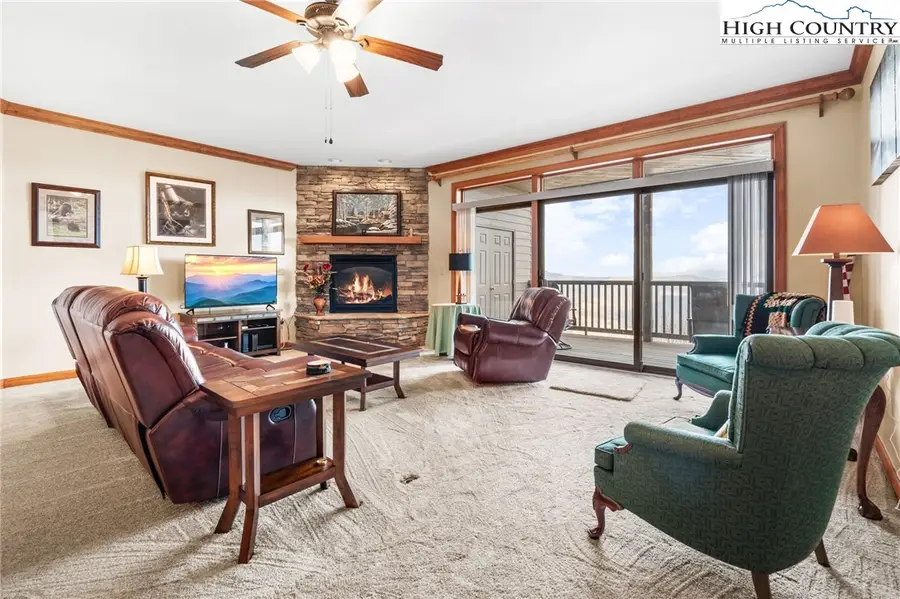 228 Pleasant View #8-D, Sugar Mountain, NC 28604 - #3