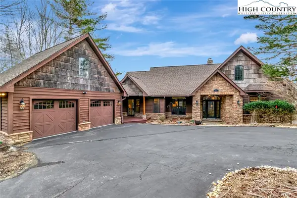 115 Turkey Trail, Sugar Mountain, NC 28604