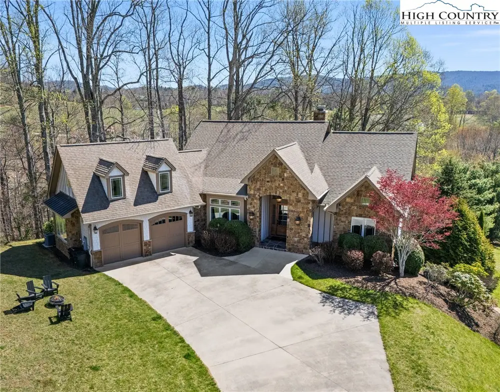 46 N Ridge Lane, Newland, NC 28657 - #1