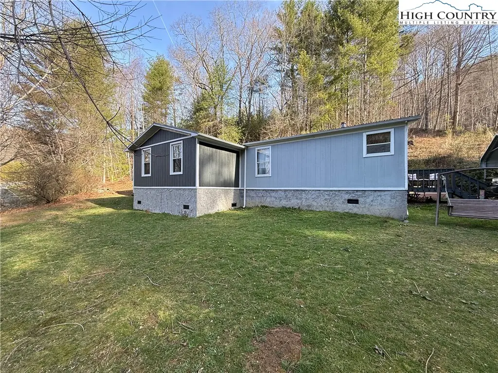 672 Upper Hanging Rock Roads, Spruce Pine, NC 28777 - #1