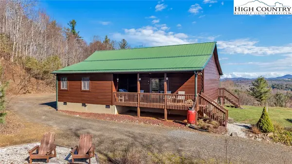 619 Falcon Ridge Drive, West Jefferson, NC 28694