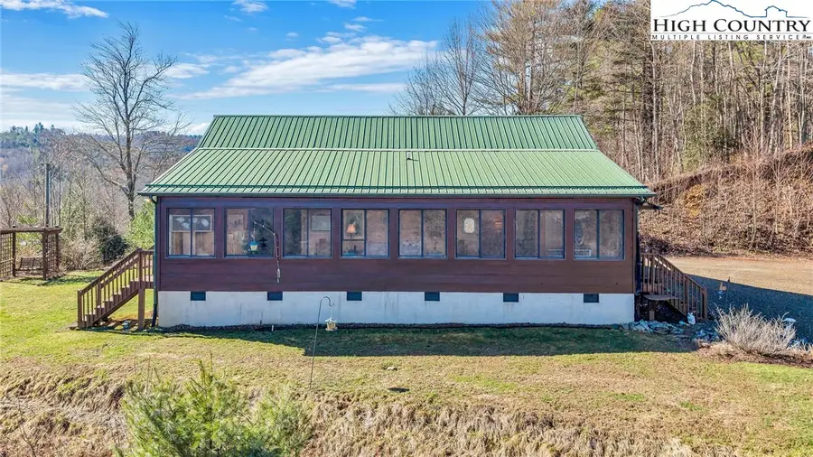 619 Falcon Ridge Drive, West Jefferson, NC 28694 - #3