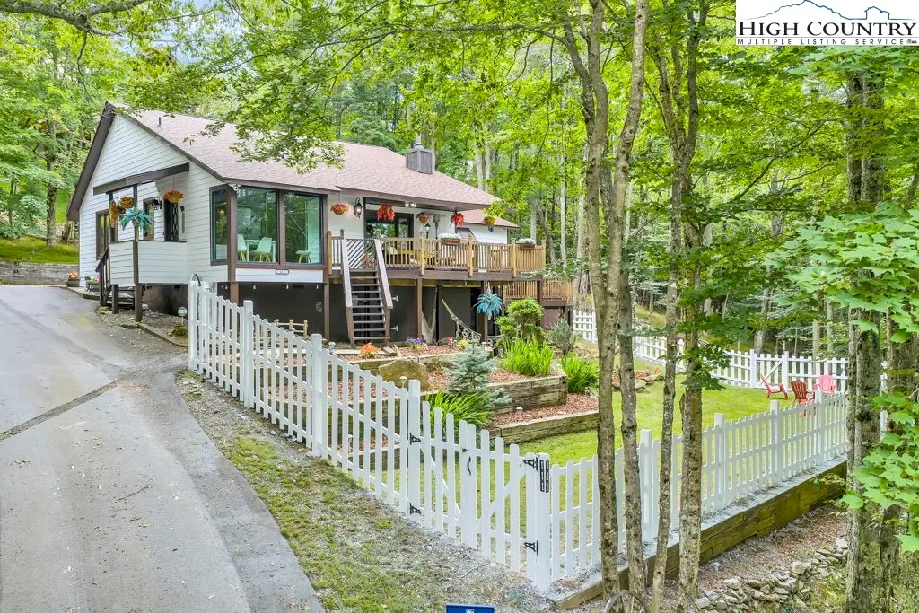 111 Wintergreen Way Road, Beech Mountain, NC 28604 - #1