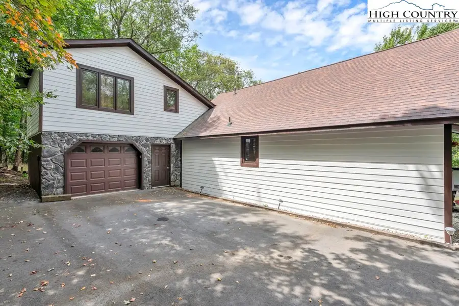 111 Wintergreen Way Road, Beech Mountain, NC 28604 - #3