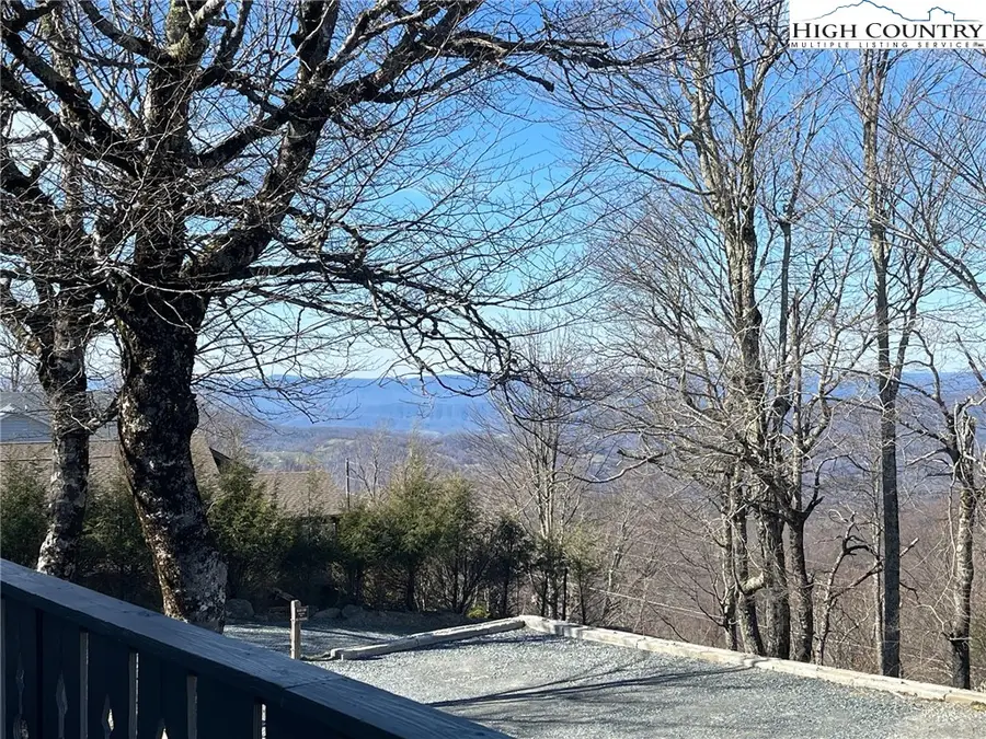 105 N Pinnacle Ridge Road #5, Beech Mountain, NC 28604 - #2