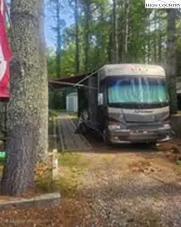 173 Trillium Road, Newland, NC 28657