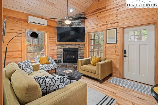 1333 Park Vista Road, West Jefferson, NC 28694