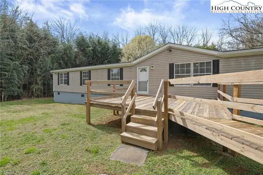 248 Mulberry Park Road, North Wilkesboro, NC 28659 - #3