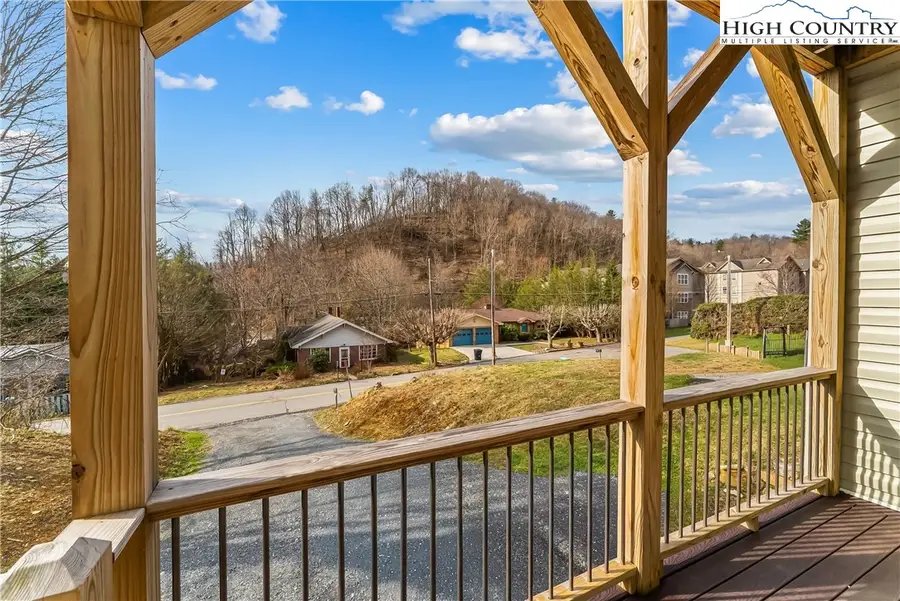262 Old Bristol Road, Boone, NC 28607 - #2