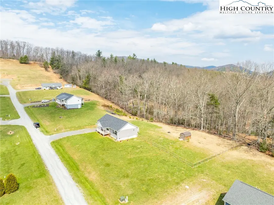 244 Olde Fields Drive, Fleetwood, NC 28626 - #2