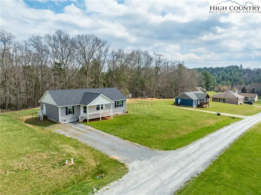 244 Olde Fields Drive, Fleetwood, NC 28626 - #3