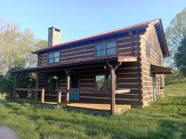 317 Pete's Hill Road, Lansing, NC 28643