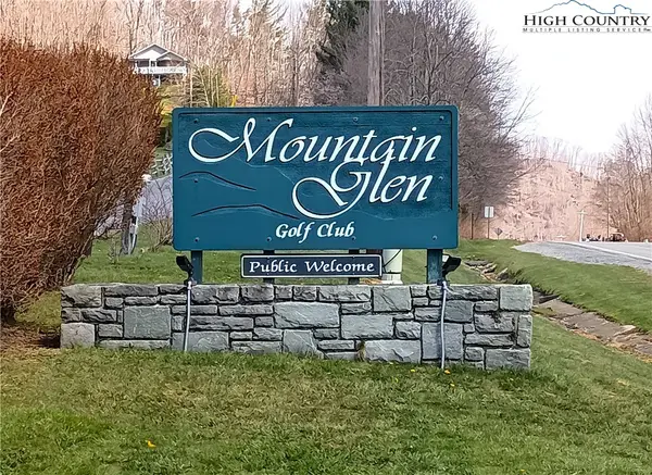 733 Azalea Drive, Newland, NC 28657