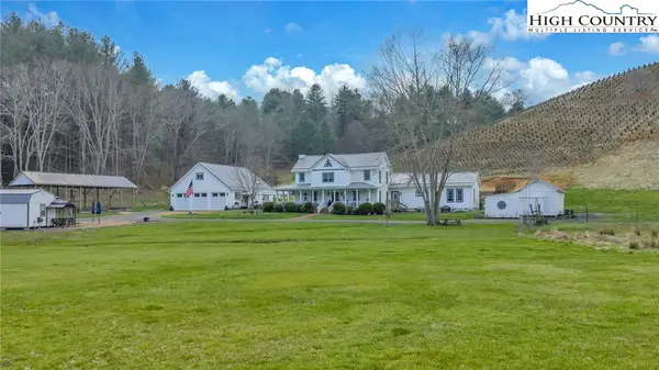 369 Spencer Branch Road, Lansing, NC 28643