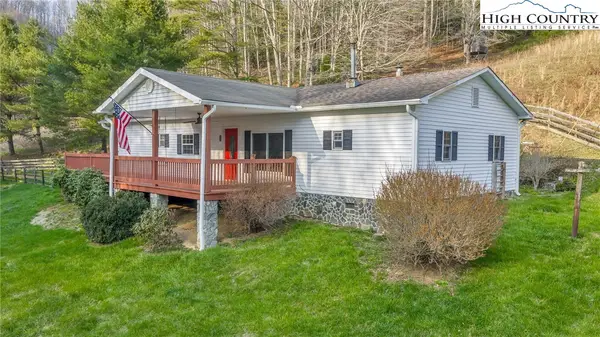 3160 Roundabout Road, Creston, NC 28615