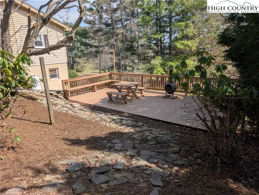 289 Westview Drive, Sparta, NC 28675 - #2