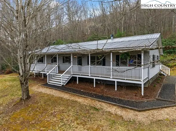146 Grandpas Farm Road, Fleetwood, NC 28626