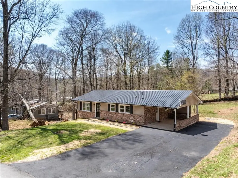 45 Miles Street, Sparta, NC 28675 - #2