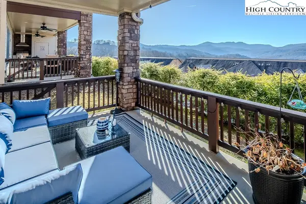 172 Vistas Way #1A, Banner Elk, NC 28604