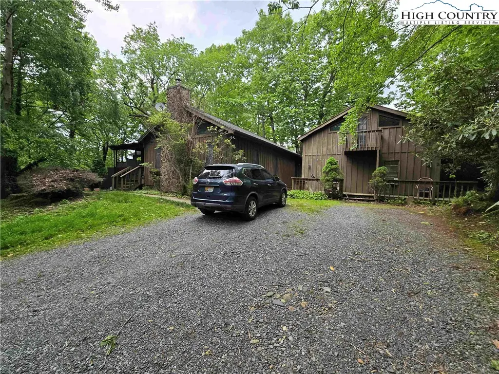 199 Brooker Street, Blowing Rock, NC 28605 - #1