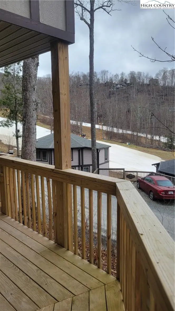 625 Briarcliff Road, Sugar Mountain, NC 28604 - #2