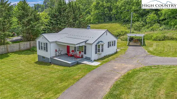 609 W Main Street, Jefferson, NC 28640