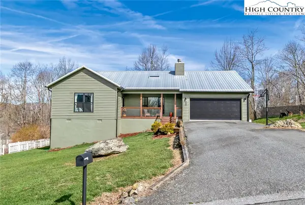 885 Alpine Drive, Seven Devils, NC 28604