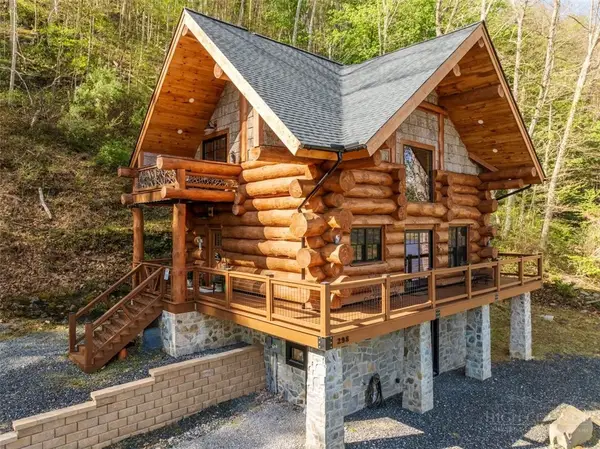 298 Riverwood Lane, Sparta, NC 28675