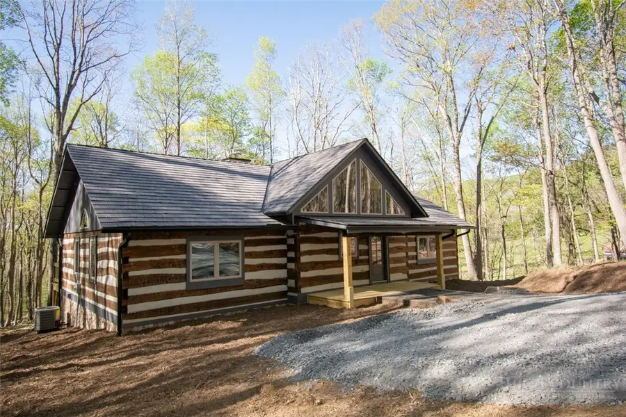 1428 Tomahawk Drive, Todd, NC 28684 - #3