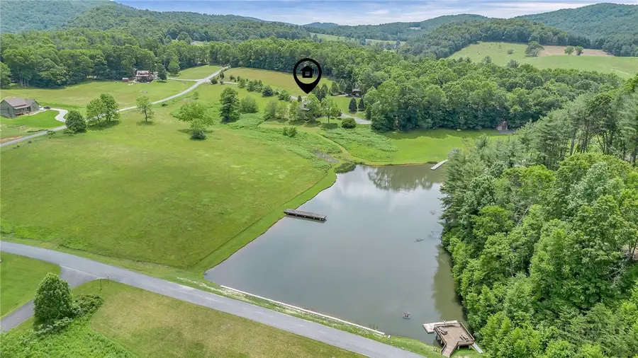 218 Cherokee Circle, Jefferson, NC 28640 - #3