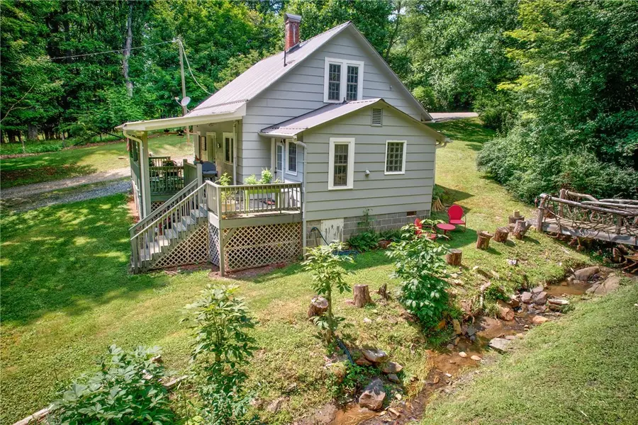 129 Troys Trail, Todd, NC 28684 - #3