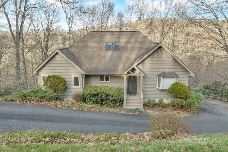 407 Peacock Drive, Blowing Rock, NC 28605 - #2