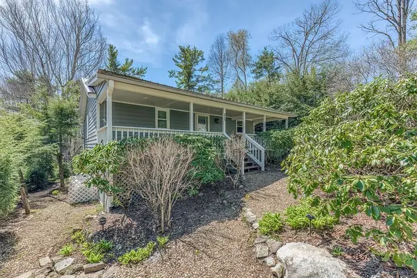 54 Whispering Pine Loop, Newland, NC 28657