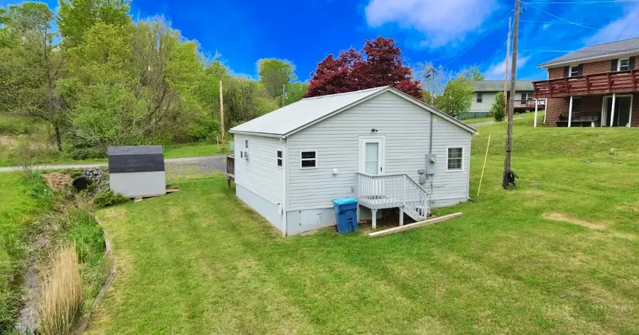 303 William Jb Blevins Drive, Jefferson, NC 28640 - #2