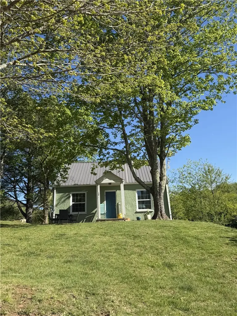 130 Bluegrass Drive, West Jefferson, NC 28694 - #3