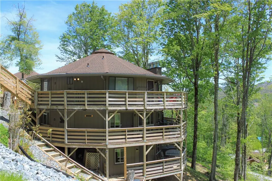 315 Timber Ridge Road #E14, Sugar Mountain, NC 28604 - #2