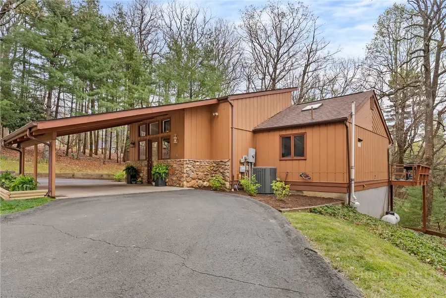 971 Ridge Road, Glade Valley, NC 28627 - #2