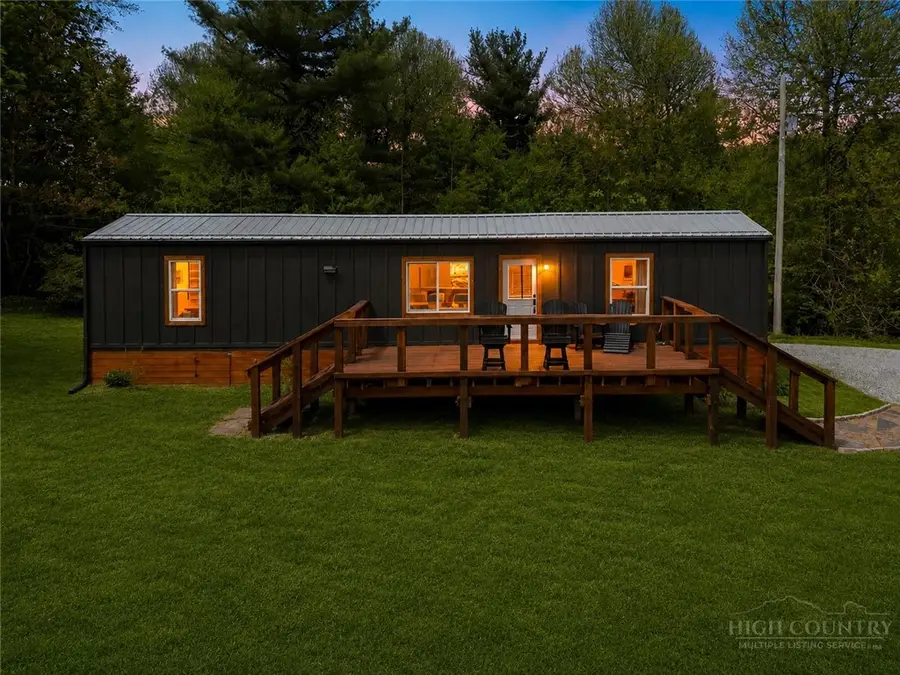 9050 Pittmans Gap Road, Newland, NC 28657 - #2