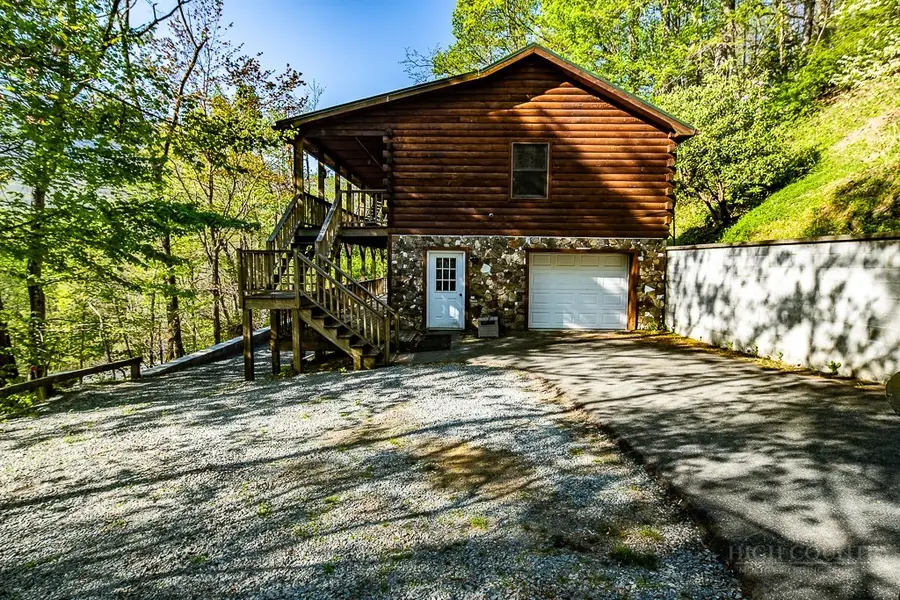 239 Dutch Treat Road, Banner Elk, NC 28604 - #2