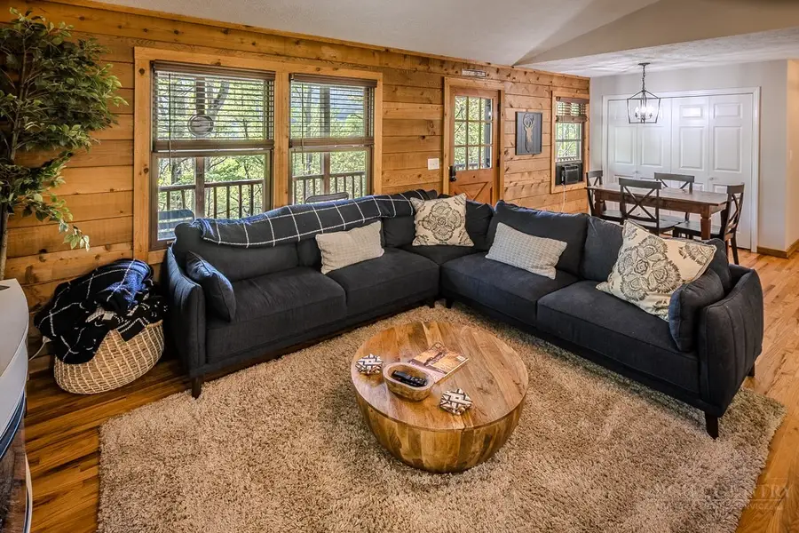 239 Dutch Treat Road, Banner Elk, NC 28604 - #3